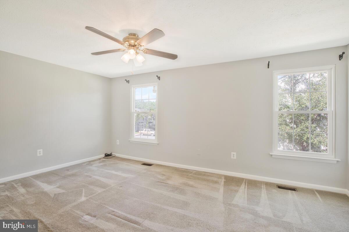 8716 Ritchboro Road District Heights, MD 20747 - Photo 10 of 24 Gallery Image 10