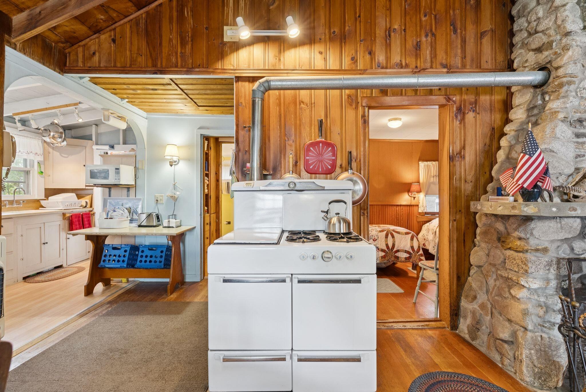 103 Basin Road Windham, ME 04062 - Photo 14 of 30 52_DSC02406