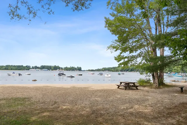 $1,000,000 | 103 Basin Road, Windham, ME 04062