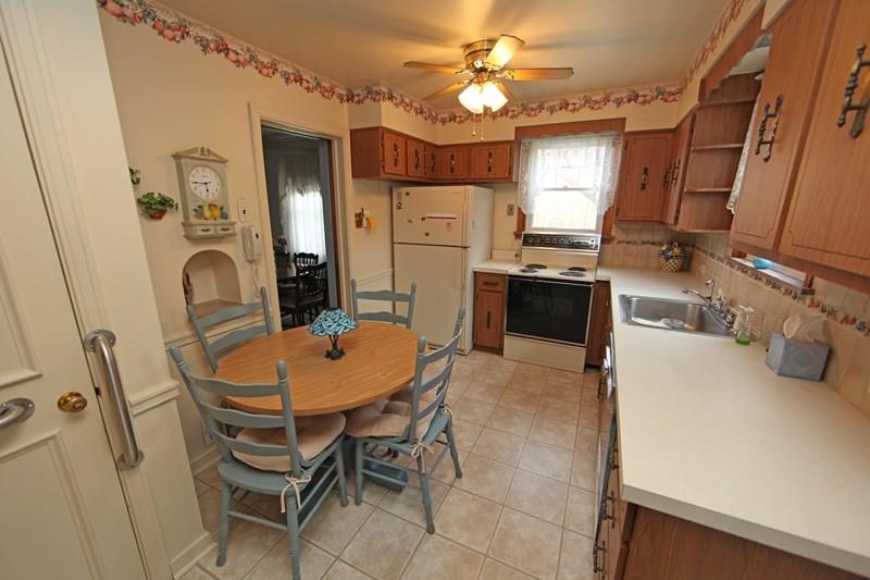 4470 Mt Troy Road Pittsburgh, PA 15214 - Photo 13 of 20 Well Equipped!