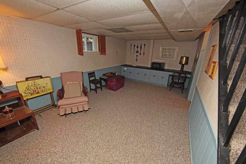 4470 Mt Troy Road Pittsburgh, PA 15214 - Photo 10 of 20 This room is so wide and deep I could not fit it in my wide angle lense.