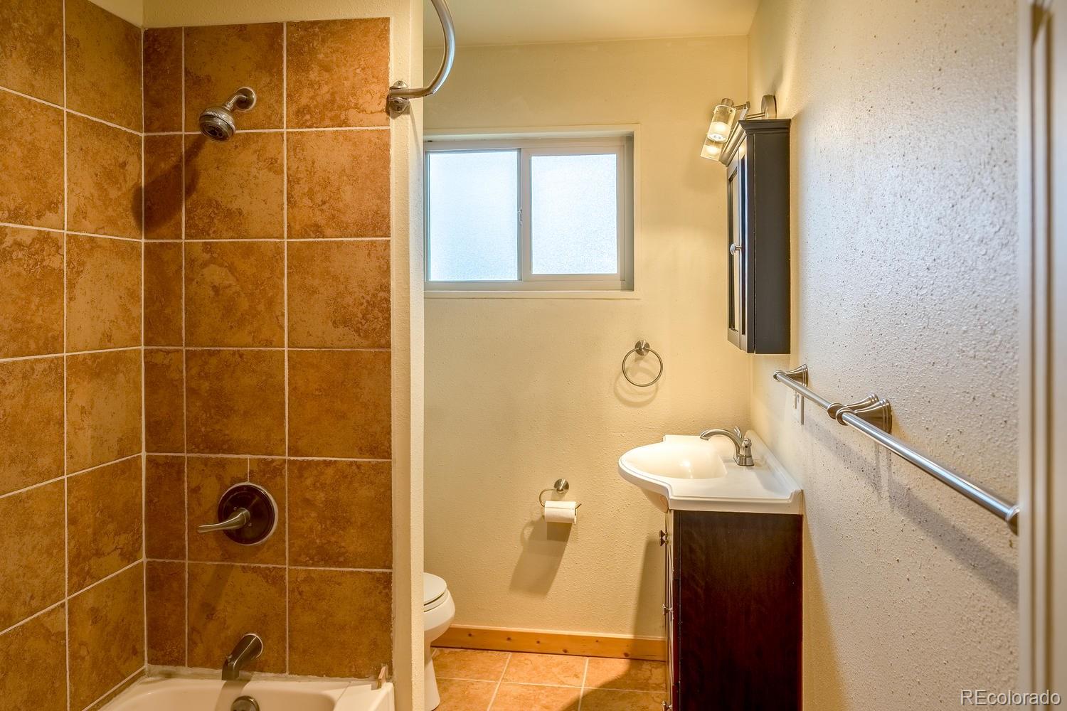7533 Raritan Street Denver, CO 80221 - Photo 16 of 25 Gallery Image 16