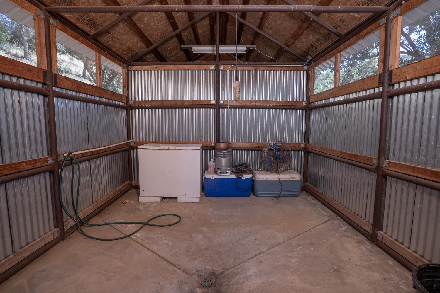20505 Coalinga Road Paicines, CA 95043 - Photo 33 of 88