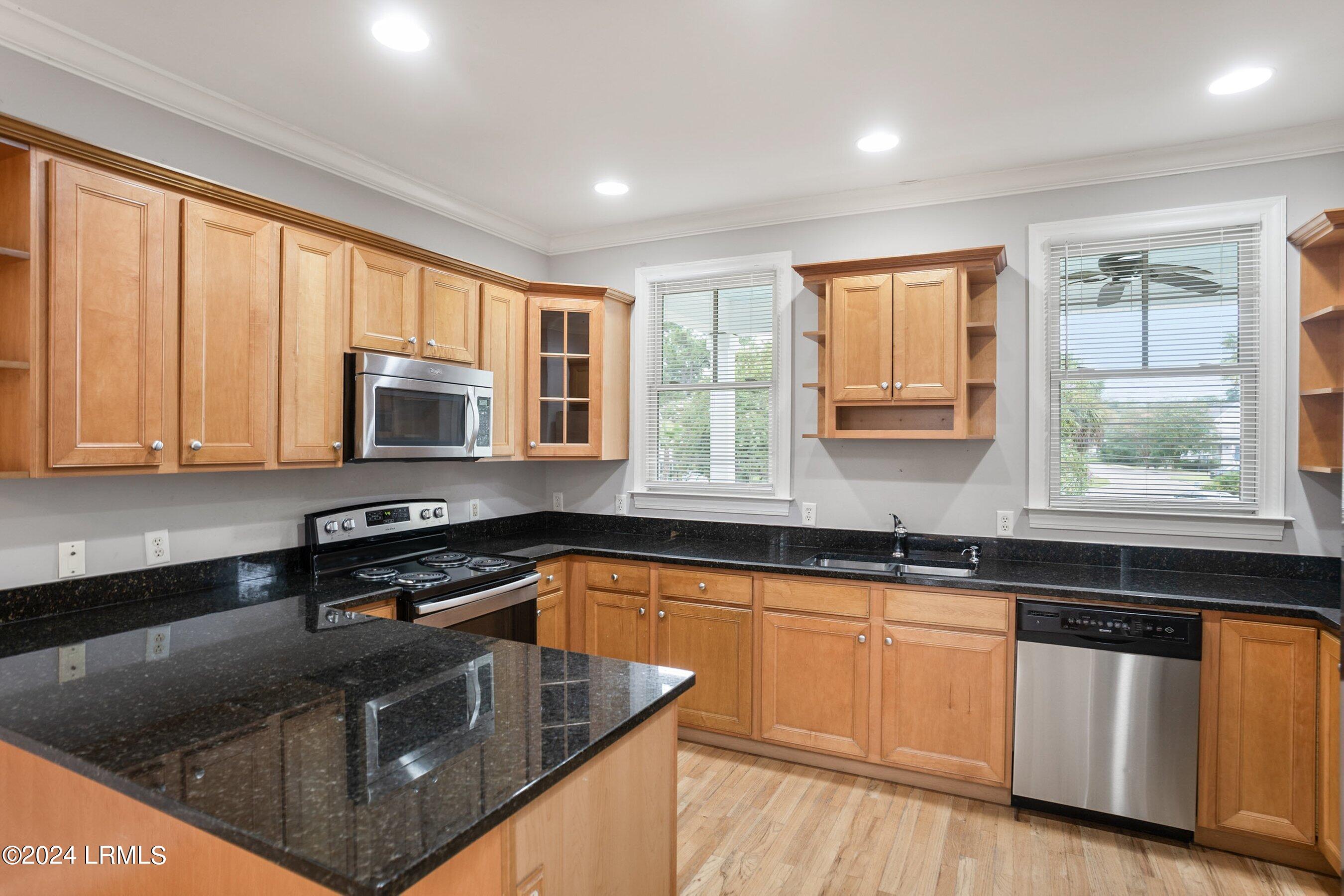 61 Bostick Circle Beaufort, SC 29902 - Photo 11 of 61 DSC07303-45-1.jpg-SMALL
