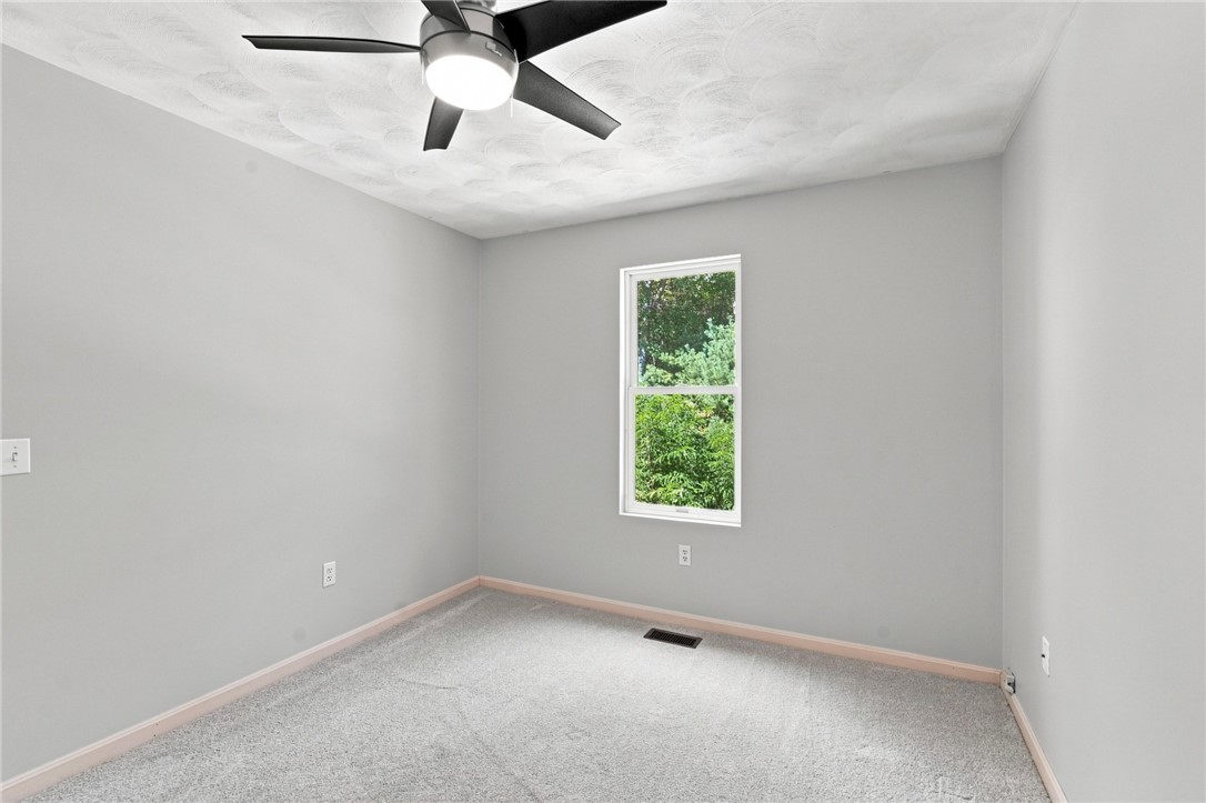 29 Walker Lane Coventry, RI 02816 - Photo 37 of 49 Gallery Image 37