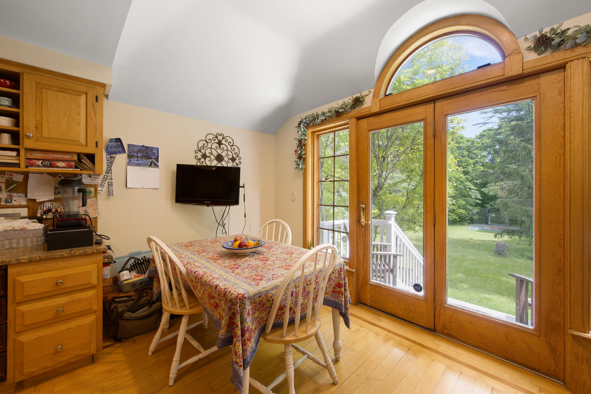 114 Main Street Orono, ME 04473 - Photo 11 of 64 DSC_7170