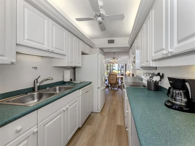 $509,000 | 1555 Tarpon Center Drive, Unit 132, Venice, FL 34285