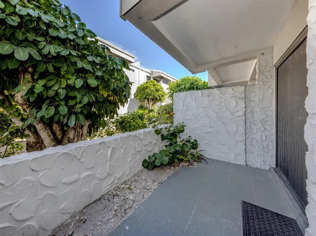 $509,000 | 1555 Tarpon Center Drive, Unit 132, Venice, FL 34285