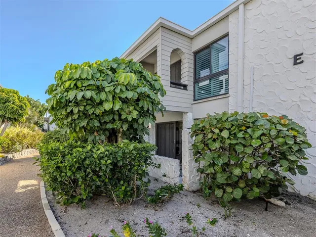 $509,000 | 1555 Tarpon Center Drive, Unit 132, Venice, FL 34285