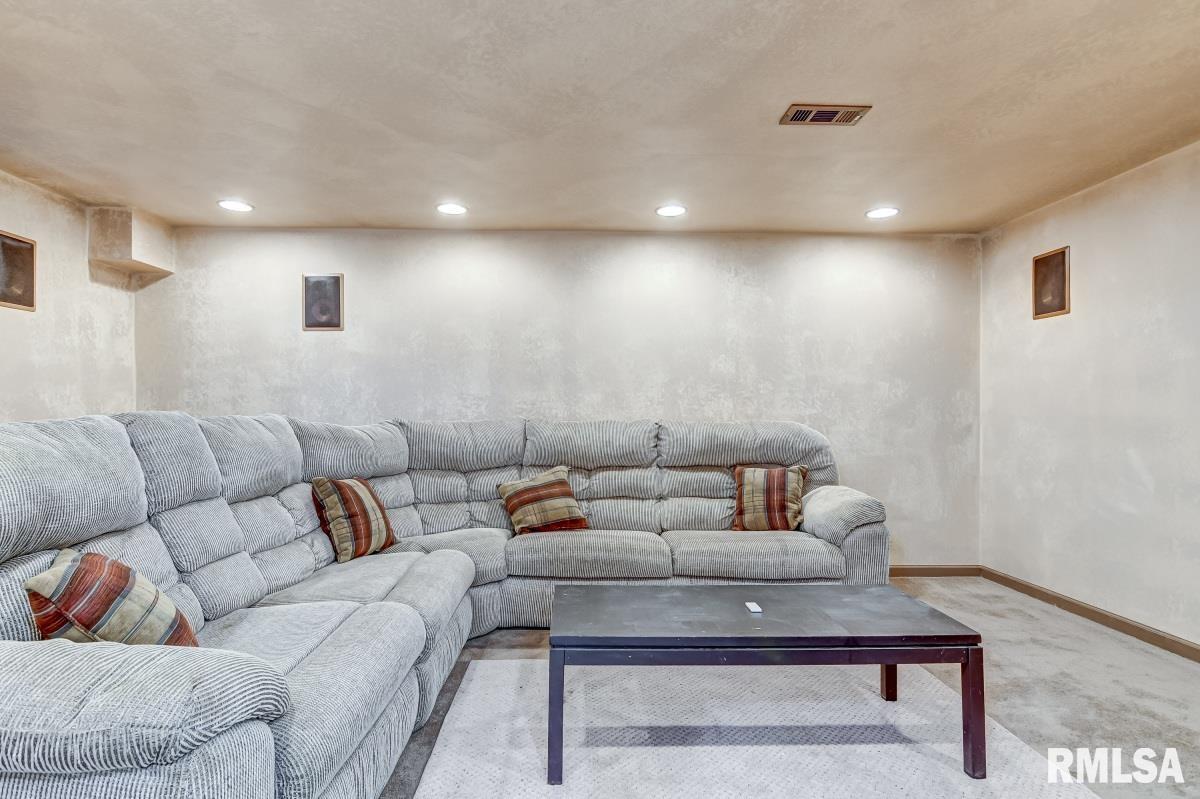 33 Longbow Lane Springfield, IL 62704 - Photo 22 of 33