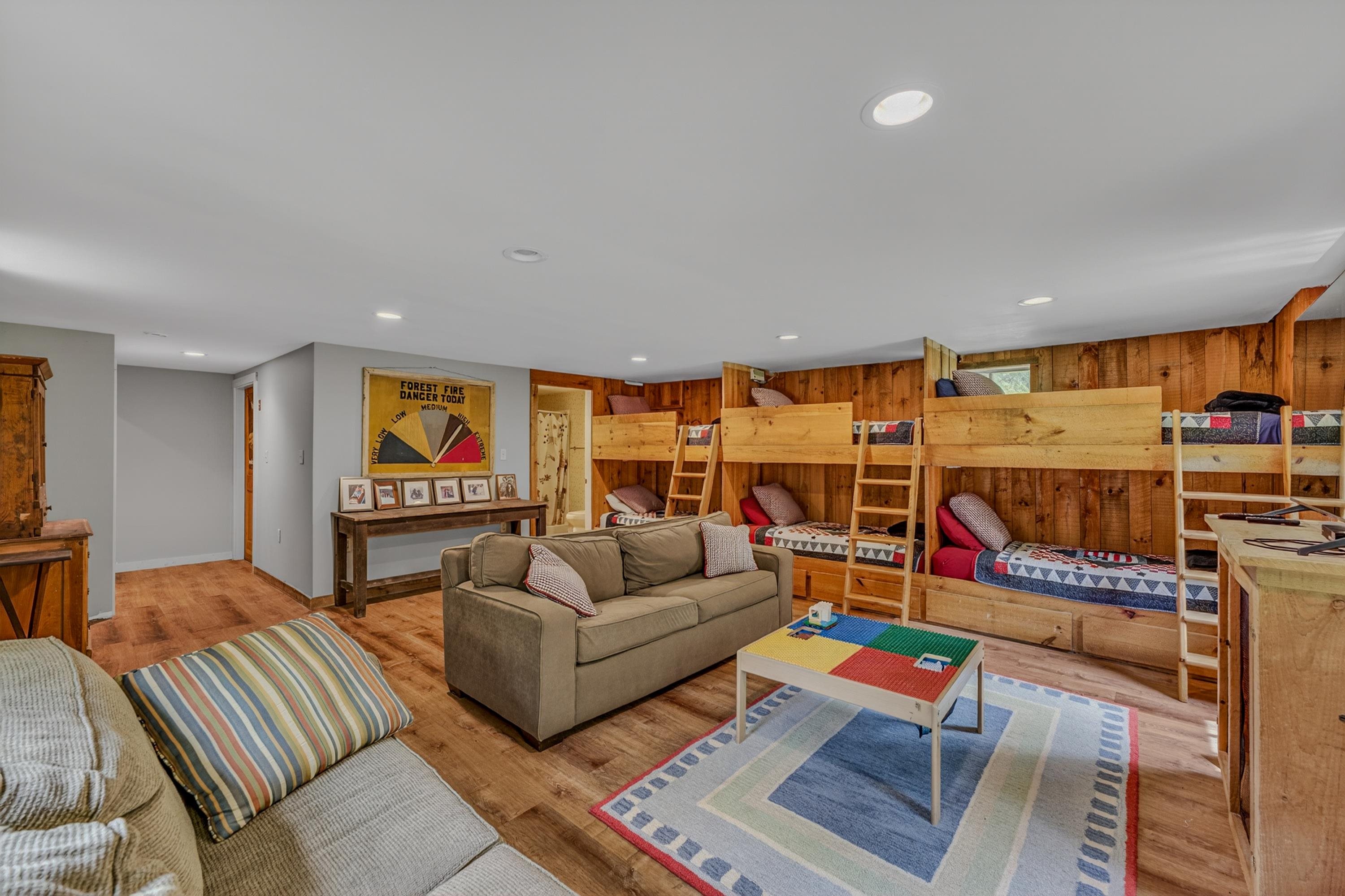 369 Reel Brook Road Easton, NH 03580 - Photo 30 of 47