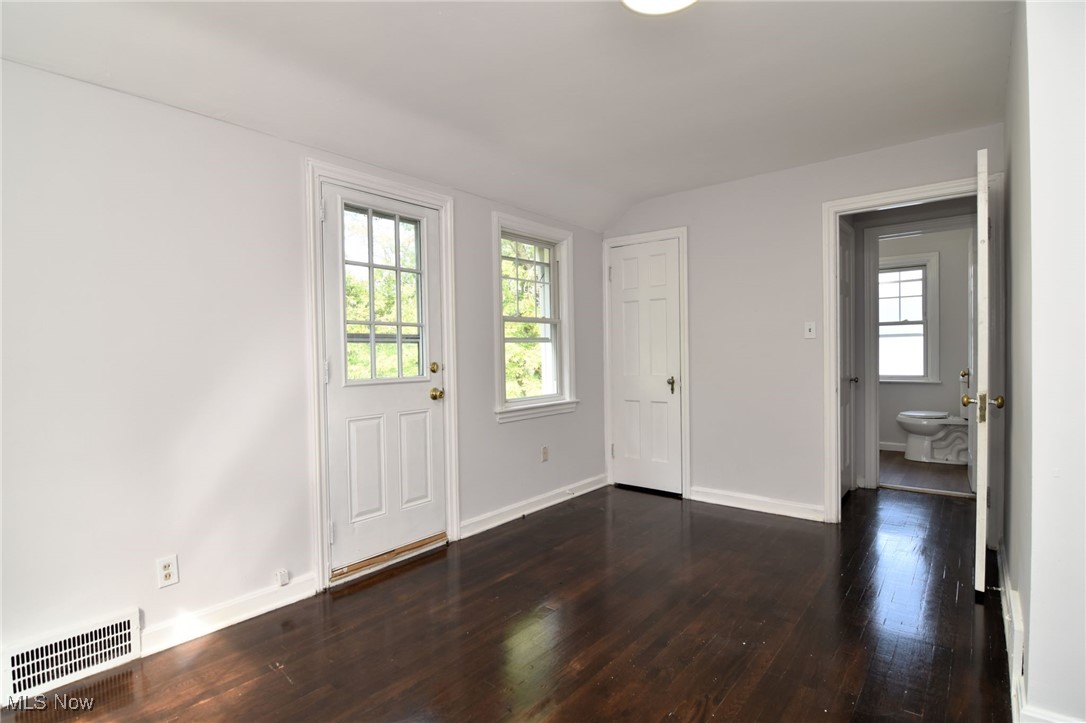 1084 Rushleigh Road Cleveland Heights, OH 44121 - Photo 21 of 30