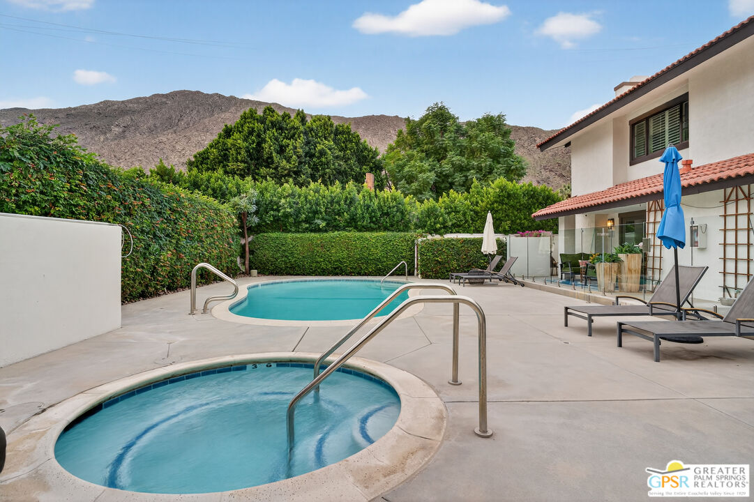 305 West Arenas Road Palm Springs, CA 92262 - Photo 13 of 56