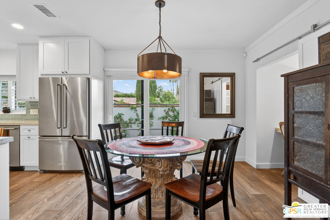 305 West Arenas Road Palm Springs, CA 92262 - Photo 17 of 56