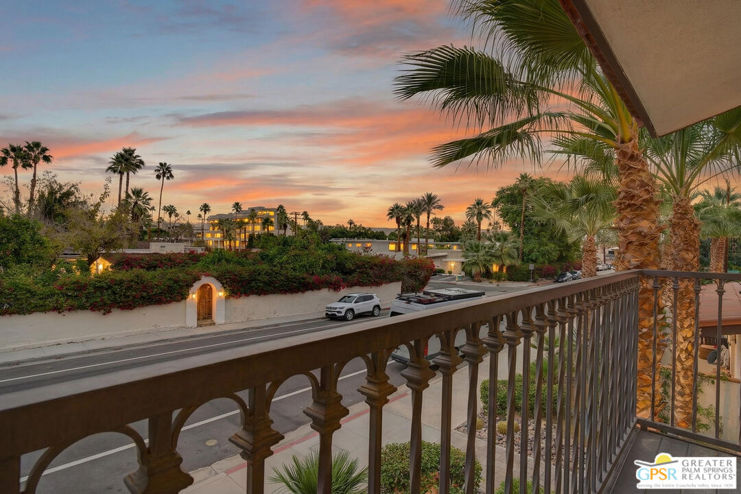 305 West Arenas Road, Unit 3 Palm Springs, CA 92262 - Photo 32 of 46