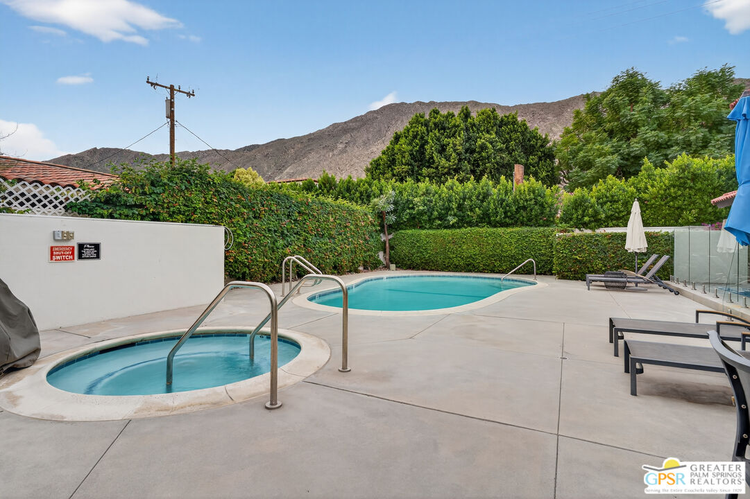 305 West Arenas Road, Unit 3 Palm Springs, CA 92262 - Photo 38 of 46