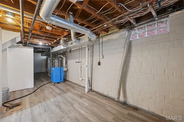 $339,900 | 5435 Rhodes Avenue, St. Louis, MO 63109