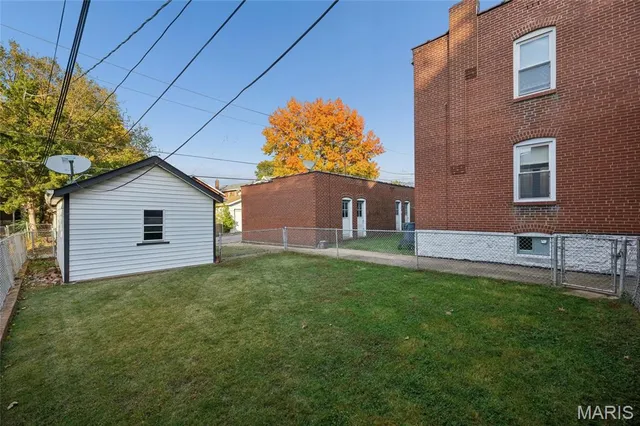 $339,900 | 5435 Rhodes Avenue, St. Louis, MO 63109