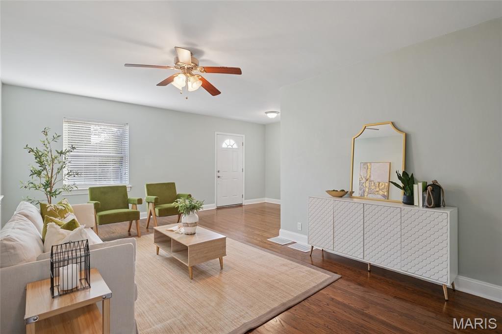 5435 Rhodes Avenue St. Louis, MO 63109 - Photo 5 of 21