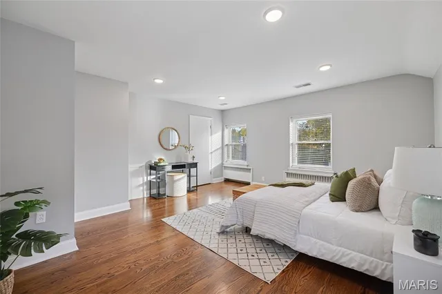 $339,900 | 5435 Rhodes Avenue, St. Louis, MO 63109