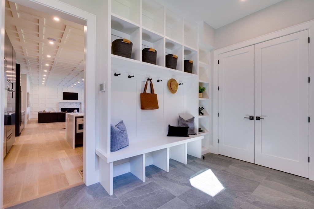 180 Allen Avenue Newton, MA 02468 - Photo 27 of 41