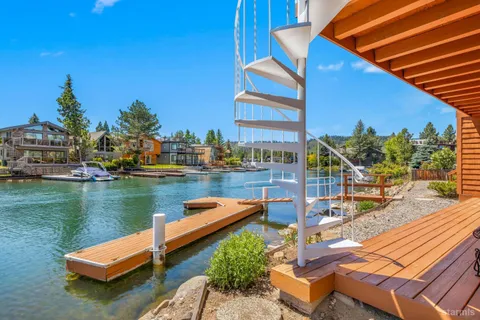 $3,595,000 | 2067 Aloha Drive, South Lake Tahoe, CA 96150