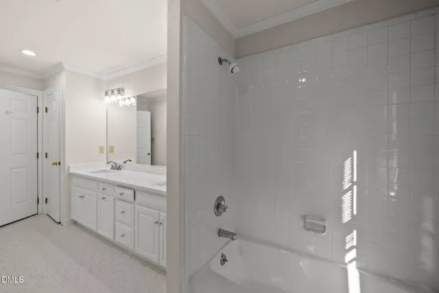 $1,150,000 | 3812 City Of Oaks Wynd, Raleigh, NC 27612