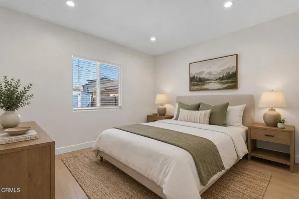 $4,250 | 7552 Bloomington Avenue, Burbank, CA 91504