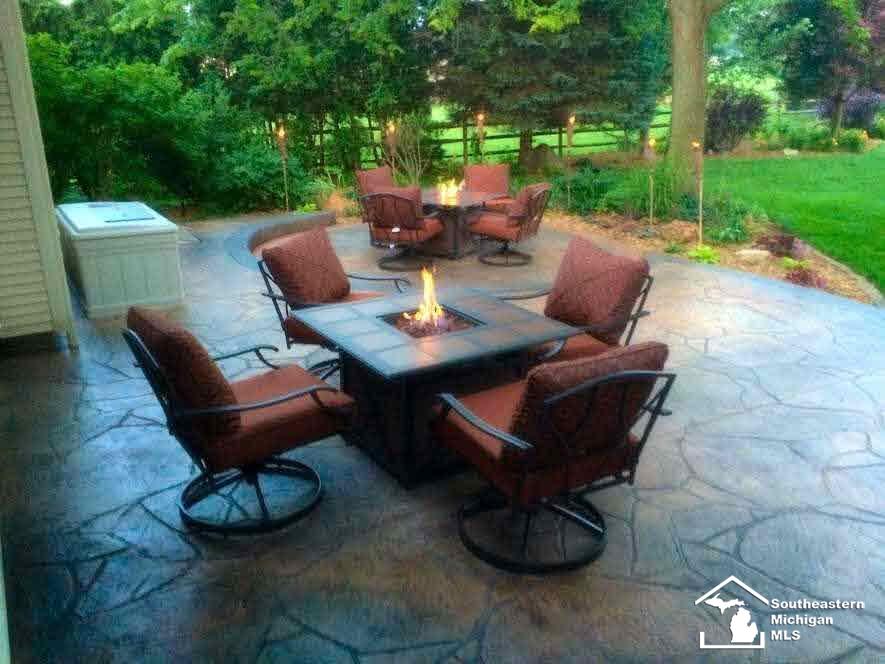 4249 Clegg Road Lambertville, MI 48144 - Photo 22 of 25 Stamped Patio