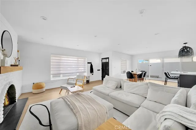 $1,780,000 | 333 La Verne Avenue, Long Beach, CA 90803