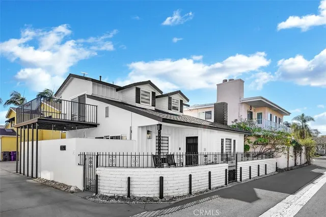 $1,780,000 | 333 La Verne Avenue, Long Beach, CA 90803