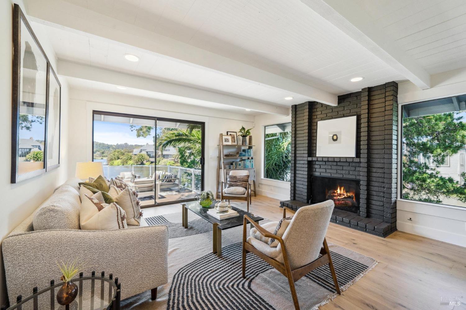 31 Lagoon Road San Rafael, CA 94901 - Photo 11 of 55