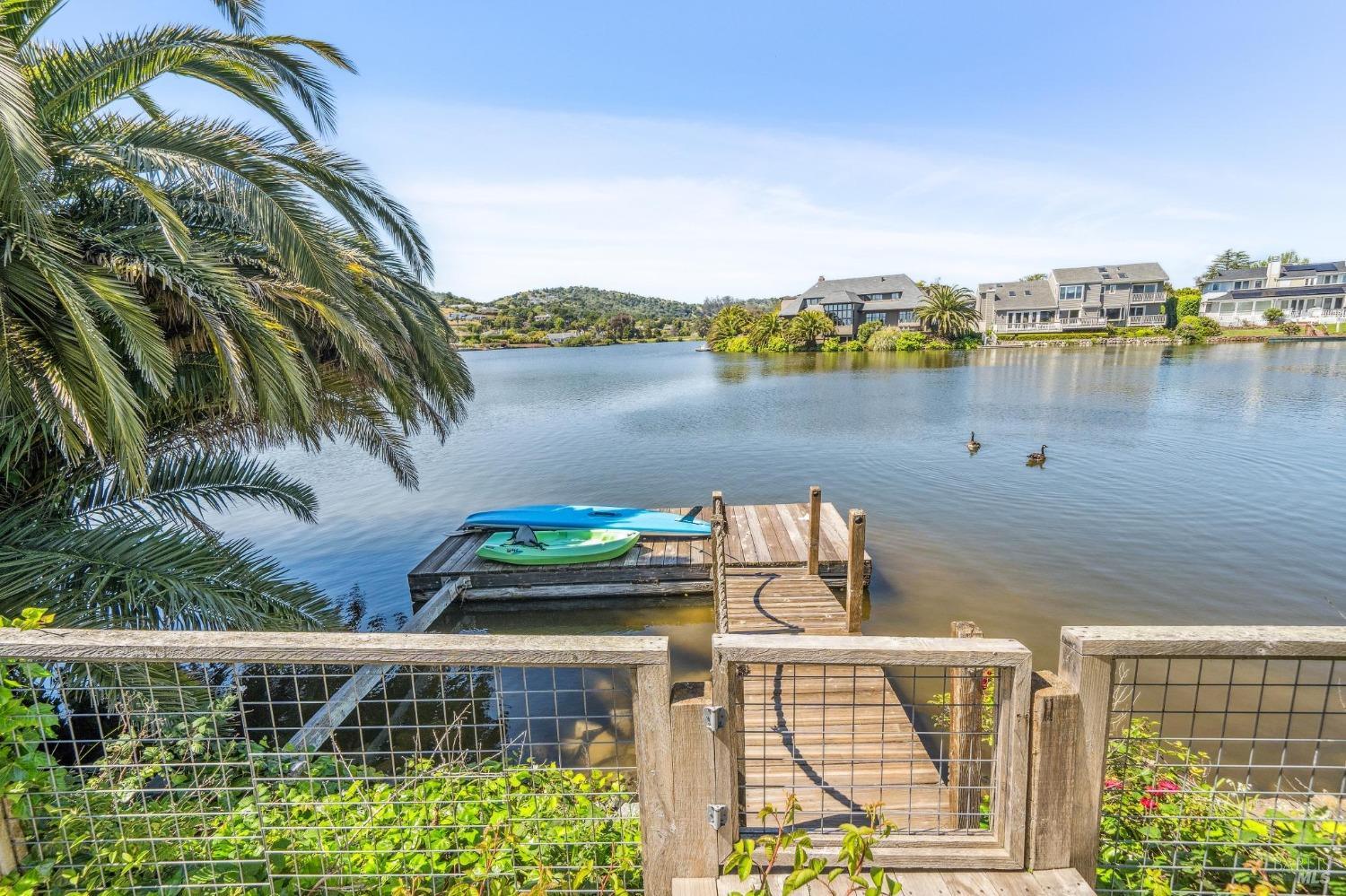 31 Lagoon Road San Rafael, CA 94901 - Photo 18 of 55