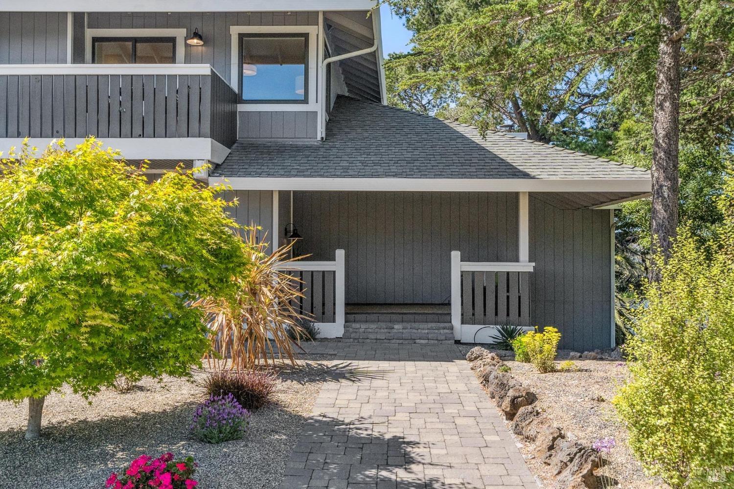 31 Lagoon Road San Rafael, CA 94901 - Photo 2 of 55