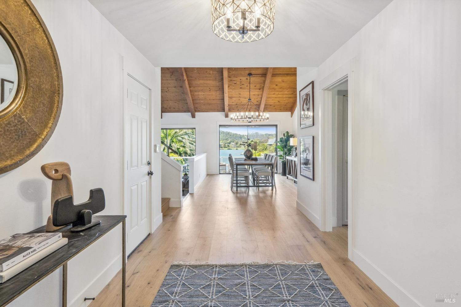 31 Lagoon Road San Rafael, CA 94901 - Photo 5 of 55