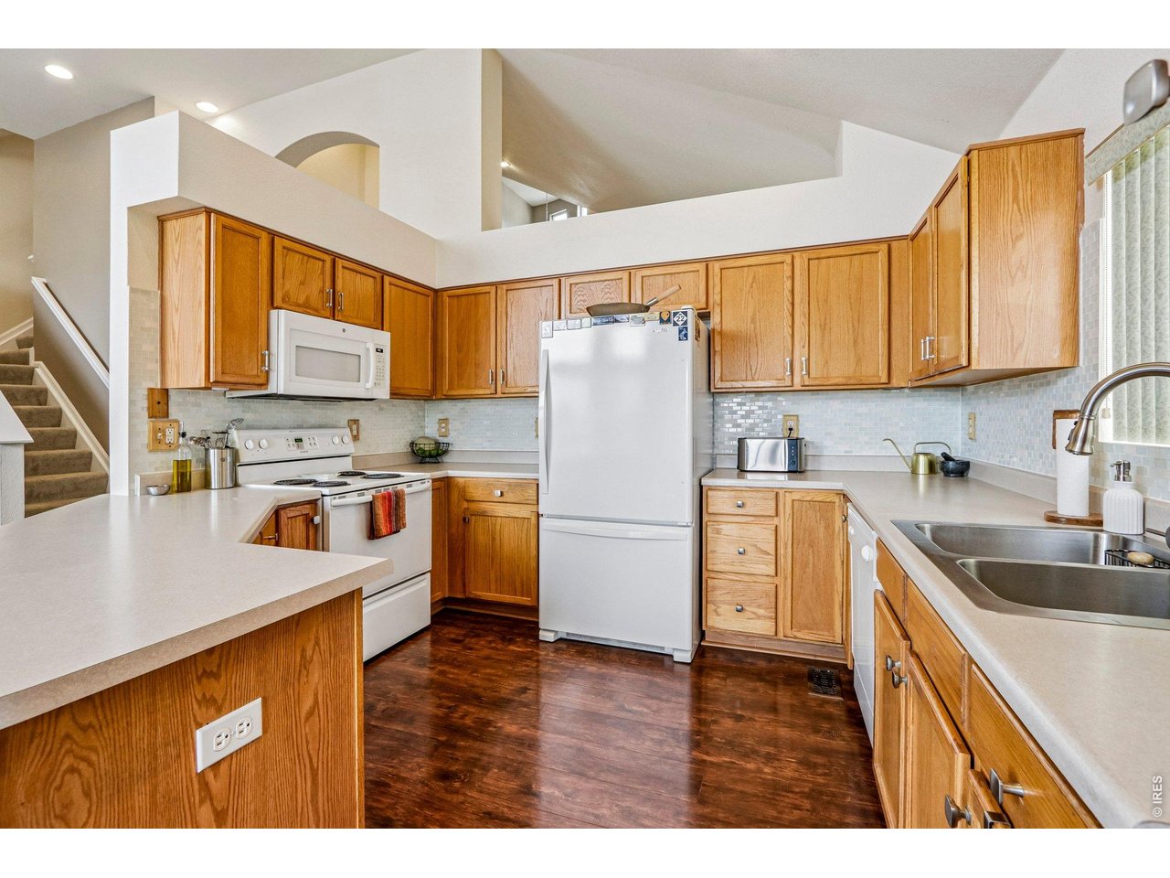 9643 East 113th Avenue Commerce City, CO 80640 - Photo 16 of 47 Kitchen
