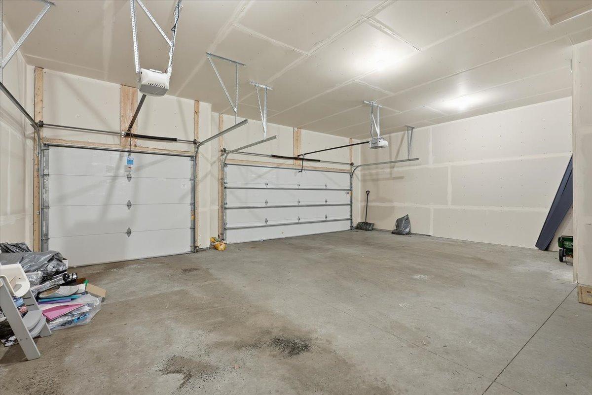 634 Elizabeth Way Hudson, WI 54016 - Photo 29 of 36