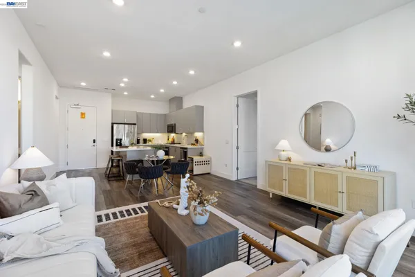 $919,000 | 45128 Warm Springs Boulevard, Unit 327, Fremont, CA 94539