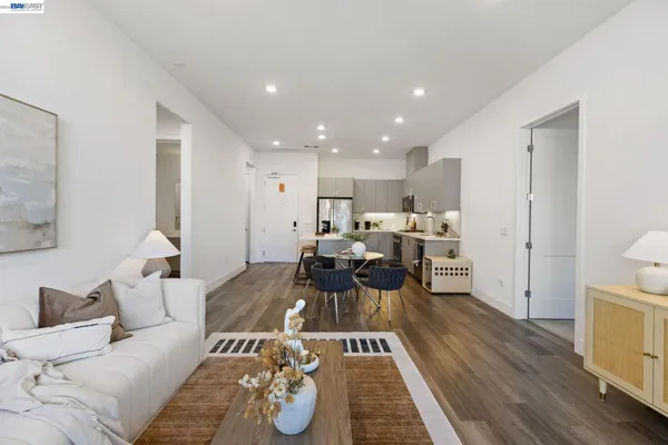 $919,000 | 45128 Warm Springs Boulevard, Unit 327, Fremont, CA 94539