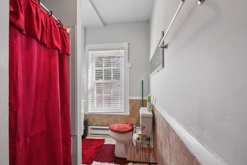 101 Mt Pleasant Avenue Boston, MA 02119 - Photo 13 of 25