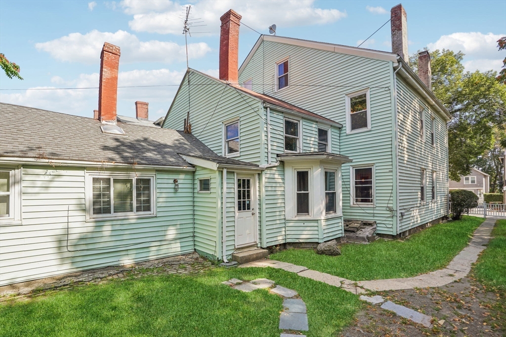 101 Mt Pleasant Avenue Boston, MA 02119 - Photo 24 of 25