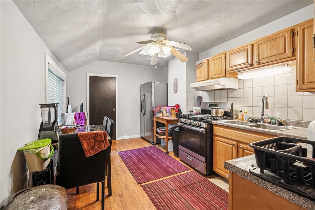 101 Mt Pleasant Avenue Boston, MA 02119 - Photo 6 of 25