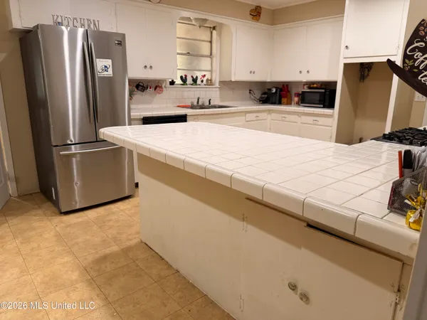 $175,000 | 527 Carpenter Street, Utica, MS 39175