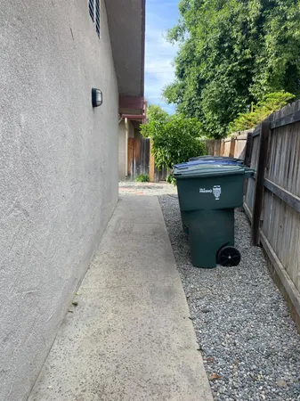 $575,000 | 3136 West Austin Avenue, Fresno, CA 93722