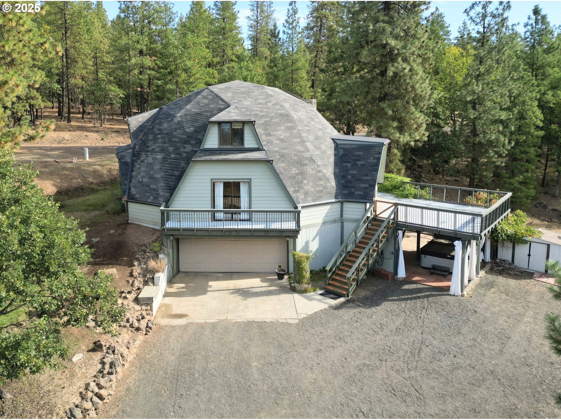 174 Goldenpine Goldendale, WA 98620 - Photo 2 of 46