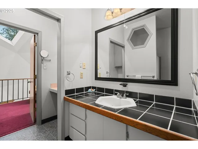 $475,000 | 174 Goldenpine, Goldendale, WA 98620