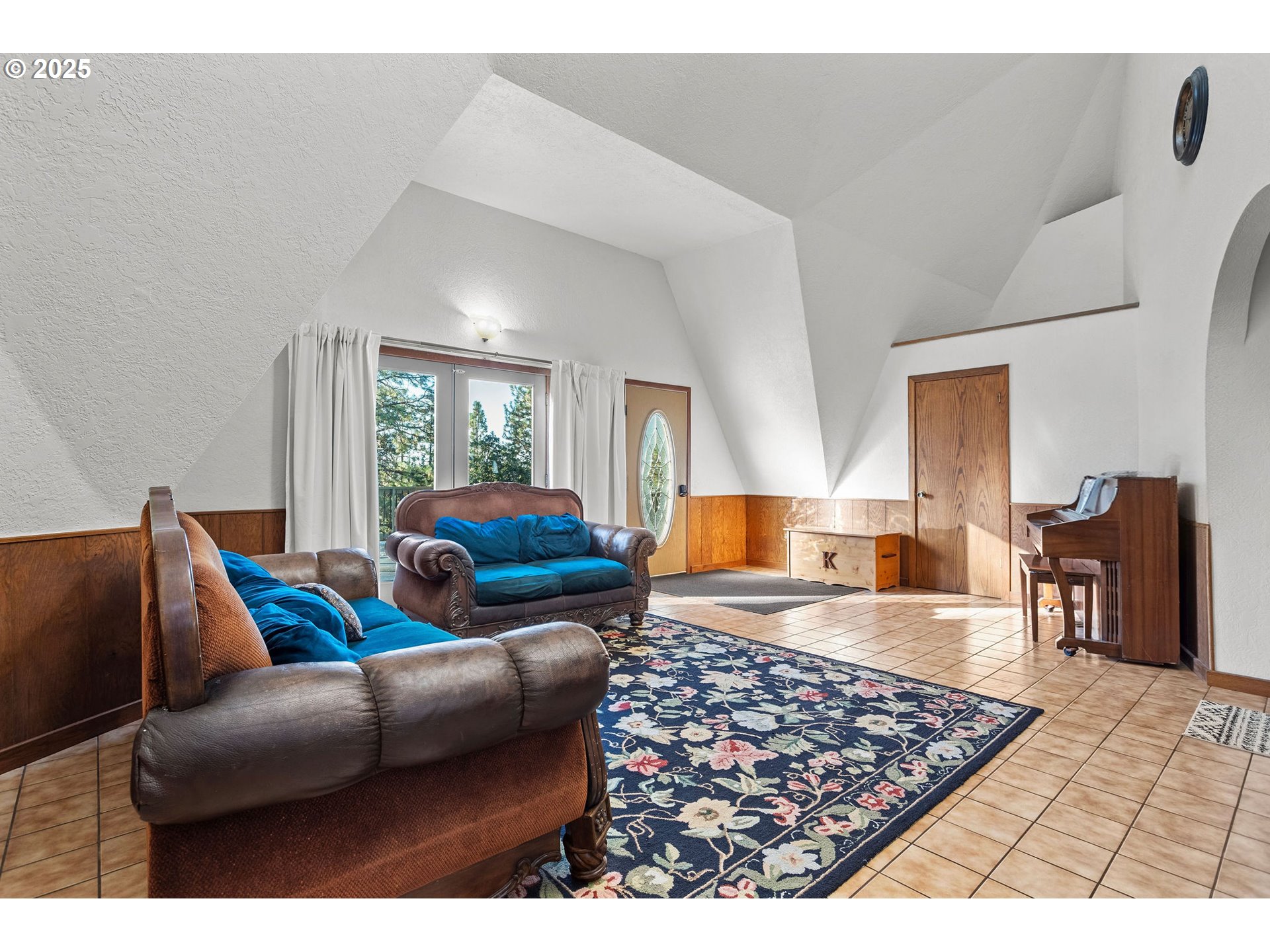 174 Goldenpine Goldendale, WA 98620 - Photo 10 of 46