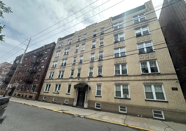 $1,750 | 311 79th Street, Unit 9, North Bergen, NJ 07047