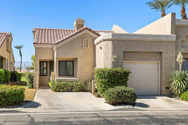 $2,295 | 41968 Preston Trail, Palm Desert, CA 92211