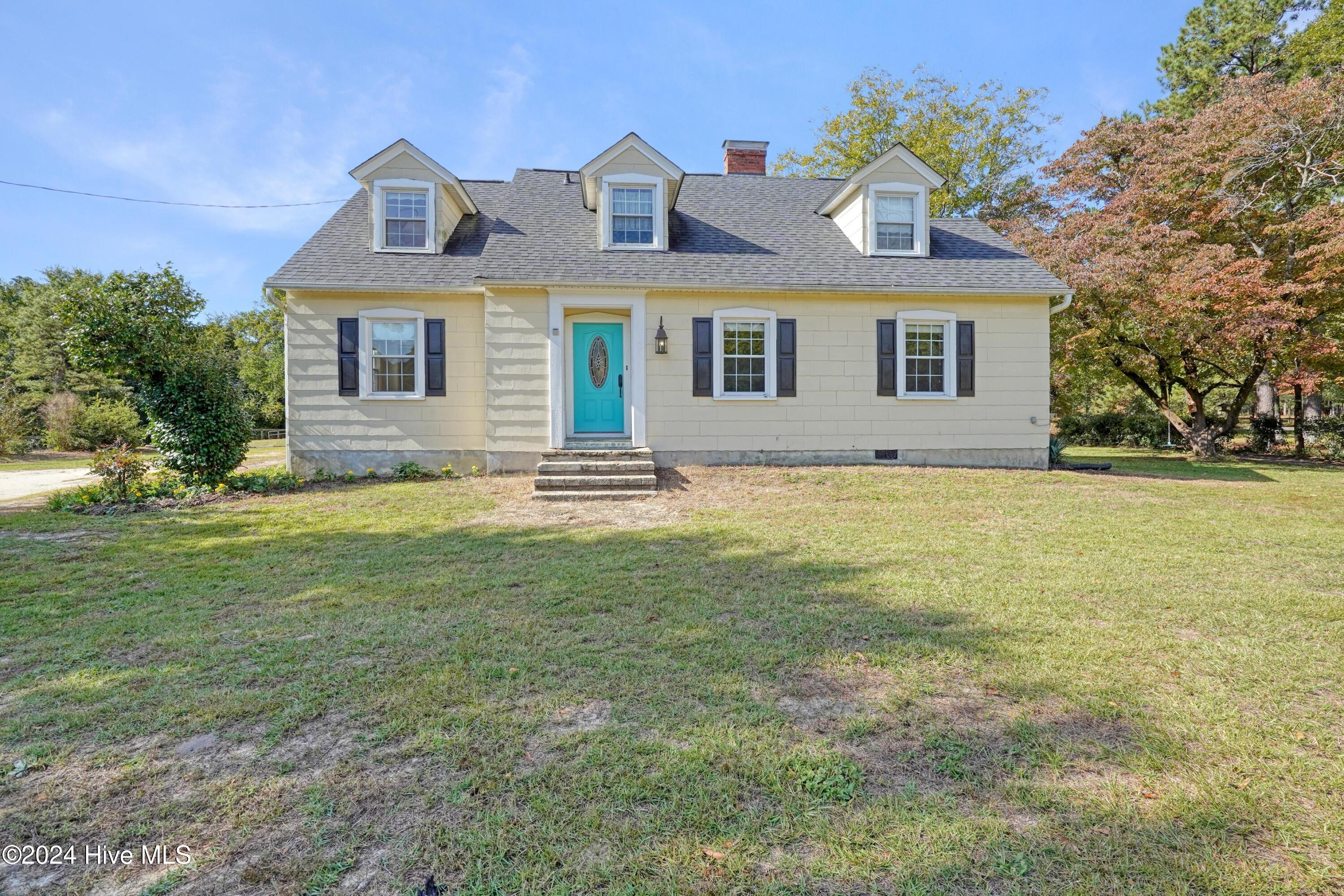8811 Aberdeen Road Aberdeen, NC 28315 - Photo 1 of 30 1